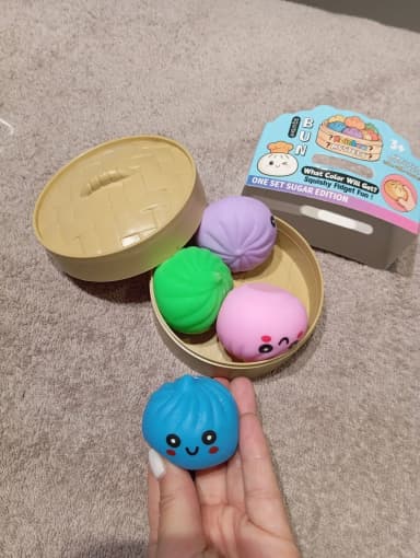 Juguete fidget squishy en forma de bollo nuevo