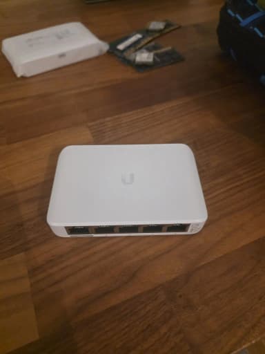 Ubiquiti UniFi USW-Flex-Mini kompakter Netzwerkschalter