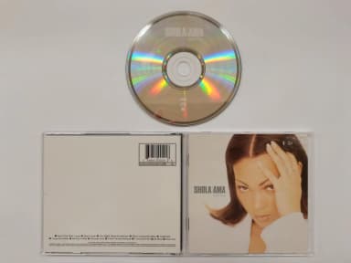 CD Much Love de Shola Ama disponible en Suecia