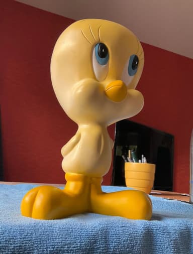 Large official Looney Tunes Tweety statue from the 90s