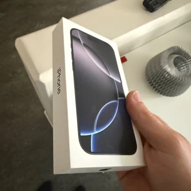 iPhone 16 Pro mit 256 GB Speicher in Schwarz