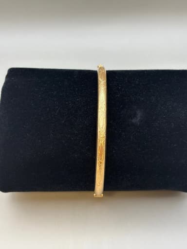 18K gold bracelet weighing 8.73 grams available in Västerås
