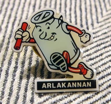 Nuevos pins Arla Kannan disponibles