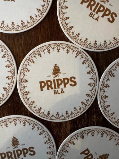 10 kpl Pripps Blå oluenaluslautasia