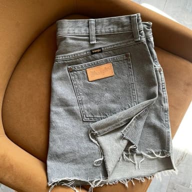 Wrangler gray skirt in size M (38)