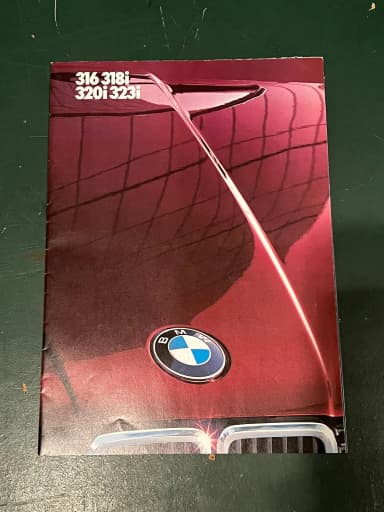 BMW 316, 318i, 320i, 323i advertising brochure available