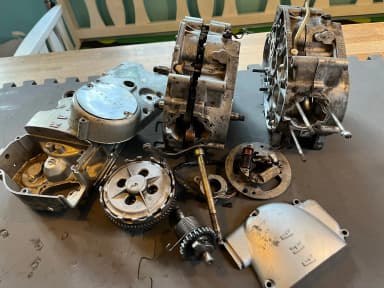 Yamaha FS1 motor til salgs på auksjon med vintage deler