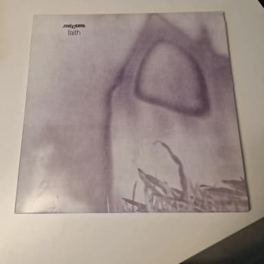 Álbum Faith de The Cure en subasta