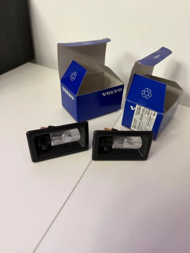 Lámparas de lectura para Volvo 740 en subasta