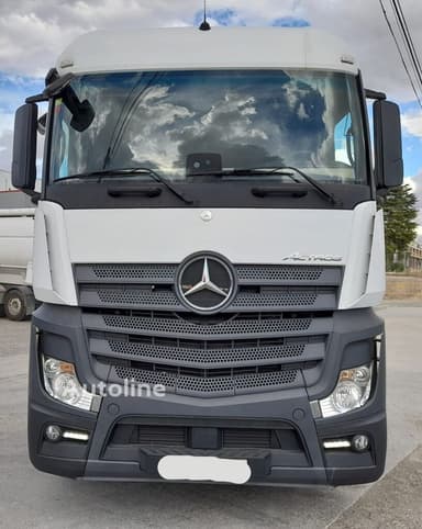 Camión chasis Mercedes-Benz ACTROS 1846 año 2019 con 625000 km