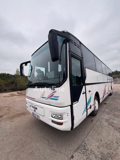 MAN Reisebus Baujahr 1999 mit 390.367 km in Visaginas