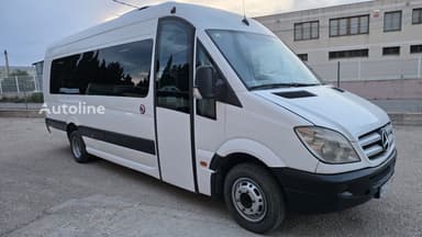 Mercedes-Benz 515 turistibussi vuosimallia 2008, 640000 km