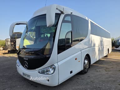 Mercedes-Benz Irizar PB -turistibussi vuodelta 2010, 900000 km
