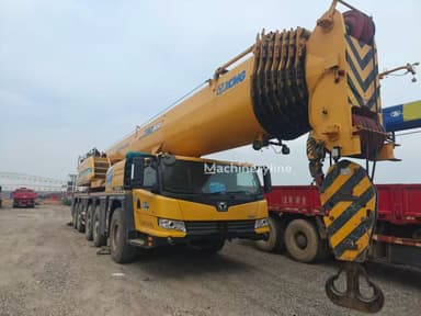 Grúa todoterreno XCMG XCA200L8 año 2022