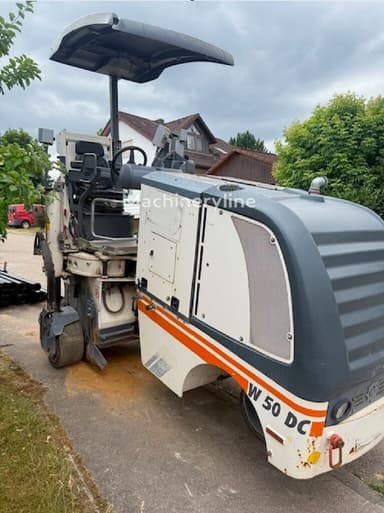Wirtgen W 50 DC asphalt milling machine