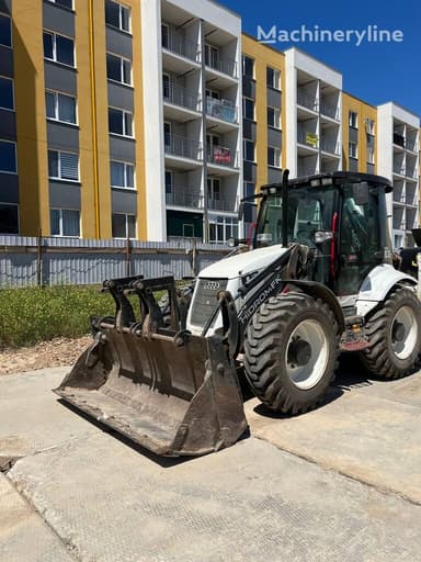 Hidromek 102S kaivurikuormaaja vuodelta 2021, 2300 tuntia