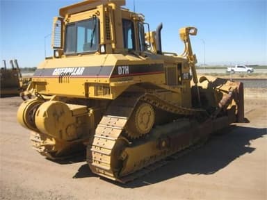 Caterpillar D7H D6H LGP -buldooseri vuodelta 2019