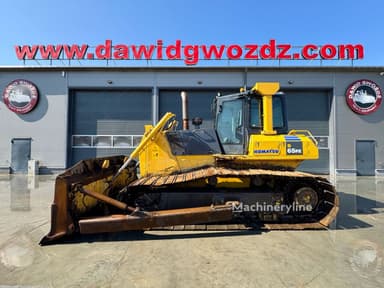 Bulldozer Komatsu D65PX-15E0 del 2009 en Polonia