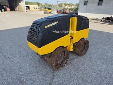 Compactadora de suelo BOMAG BMP8500 año 2017 en venta