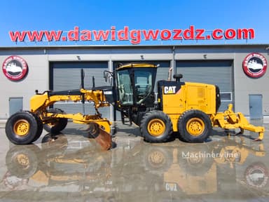 Niveladora Caterpillar 140M2 del 2011 en Lubartów, Polonia