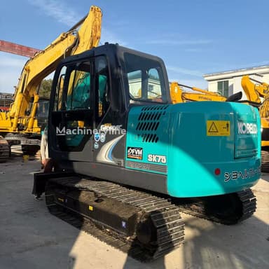 Excavadora midi Kobelco SK75 del 2025 con 990 horas