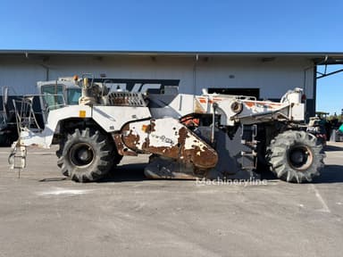 Wirtgen WR 2400 recycler