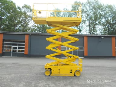 Plataforma elevadora Genie GS 3246 de 2010 con 579 horas