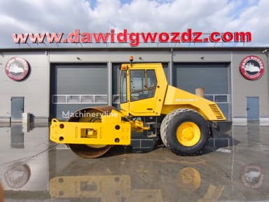 Compactadora de tambor simple BOMAG BW213DH-3 del 2002