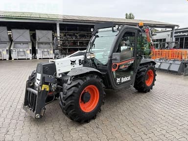 Cargadora telescópica Bobcat 30.60 da año 2017 en Austria