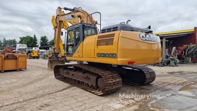 Excavadora de orugas Case CX300 D 2018 con 4500 horas en Kužiai