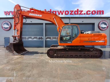 Excavadora de orugas Doosan DX300LC del 2008 en venta