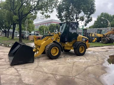 Cargadora de ruedas Caterpillar 910M del 2023 con bajo kilometraje