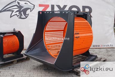Cuchara cribadora ZX100 con capacidad de 1225 kg en Polonia