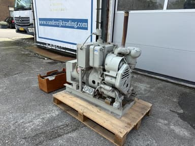 Generador diésel Deutz F1L 410D Meccalte 6,5 KVA de 1984