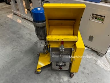 Trituradora industrial BROYEUR MGM para chatarra en Bellignat
