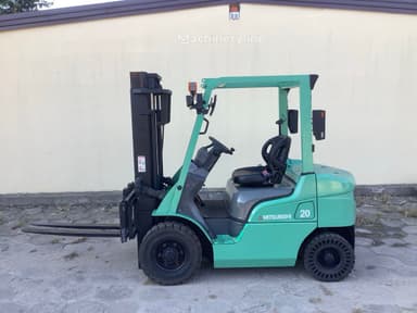 Mitsubishi FD20 diesel forklift