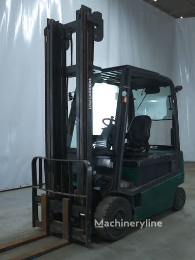 Carretilla elevadora eléctrica UniCarriers G1Q2L25T de 2014 con 7053 horas