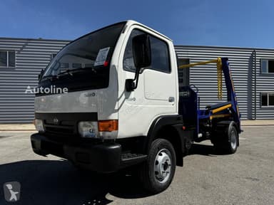 Nissan Cabstar E jätekuorma-auto 2003, 220000 km