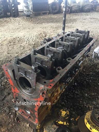 Piezas usadas de motor Fiat Allis 8215 con bloque y bomba