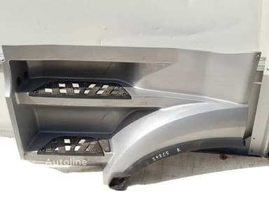 Estribo para camión tractor Mercedes-Benz ACTROS MP4 1845 L de 2014