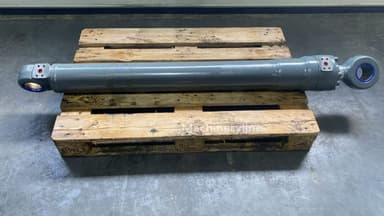 Cilindro hidráulico para excavadoras Liebherr LH24 y LH26