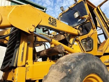 Bomba hidráulica Caterpillar 438 Series II para dirección y giro