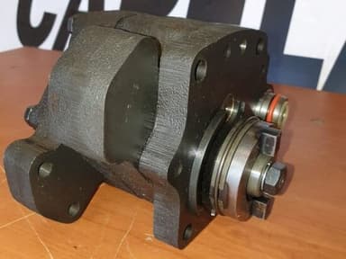 Bomba hidráulica Fiat-Hitachi FD175 para aceite del convertidor