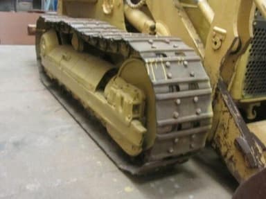 Sistema de tren de rodaje para Caterpillar D6C/D en Uxes, España