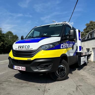 Camión grúa IVECO DAILY 79C18 menor de 3,5 toneladas