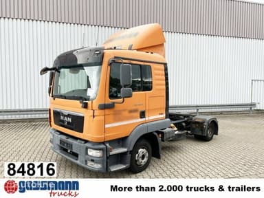 MAN TGL 8.220 4X2 BL vetotraktori vuodelta 2013, 552 915 km