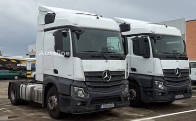 Mercedes-Benz Actros 1845 dragbil från 2022 med 790000 km
