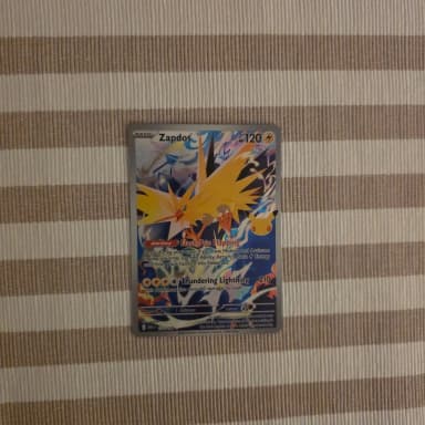 Zapdos 133/128 Pokemon 30th Anniversary Celebration Card