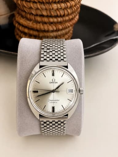 Aito vintage Omega Seamaster Cosmic - kellolla dokumentoitu aitous