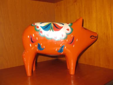 Nils Olsson Dalagris piggy bank available